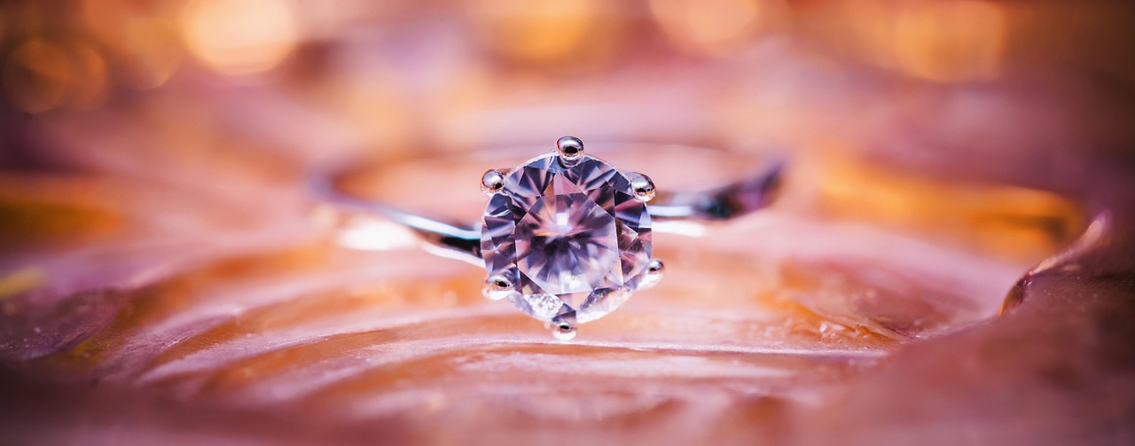 結婚指輪を持っているのに婚約破棄された場合の対処法は？